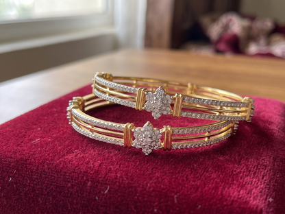 Saanvi Floral Zirconica Bangles