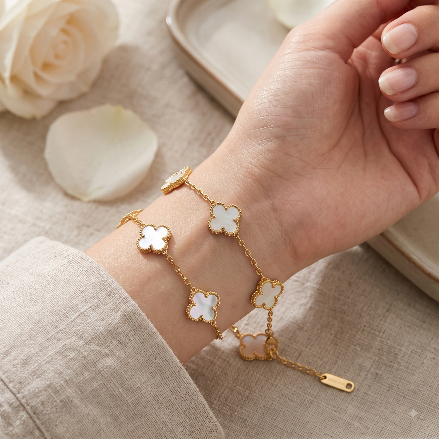 Inny Mother of Pearl Clover Bracelet