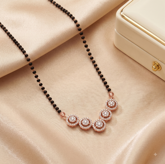 Gloria Solitaire Mangalsutra Set