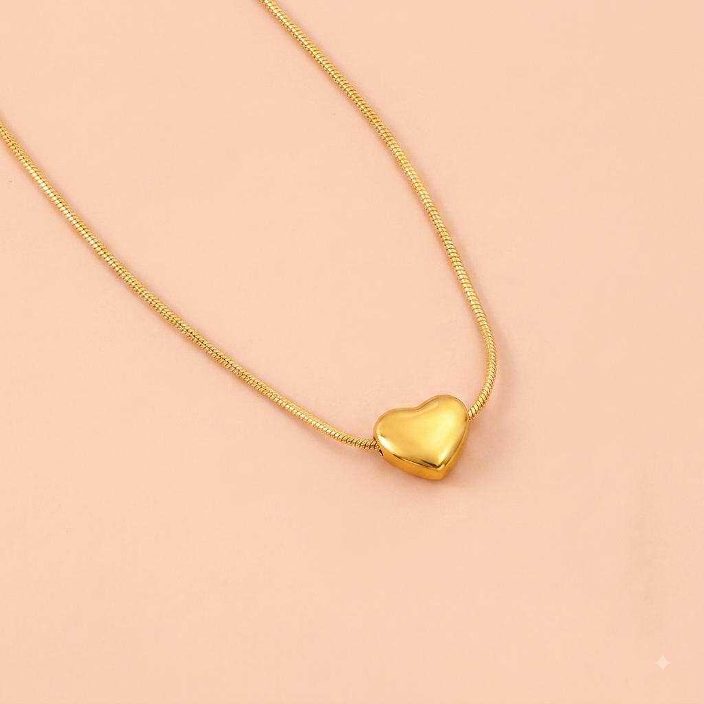 Inny HeartGlow Pendant Necklace