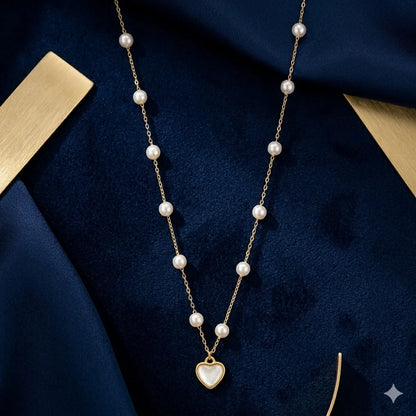 The Lumière Heart Pearl Pendant