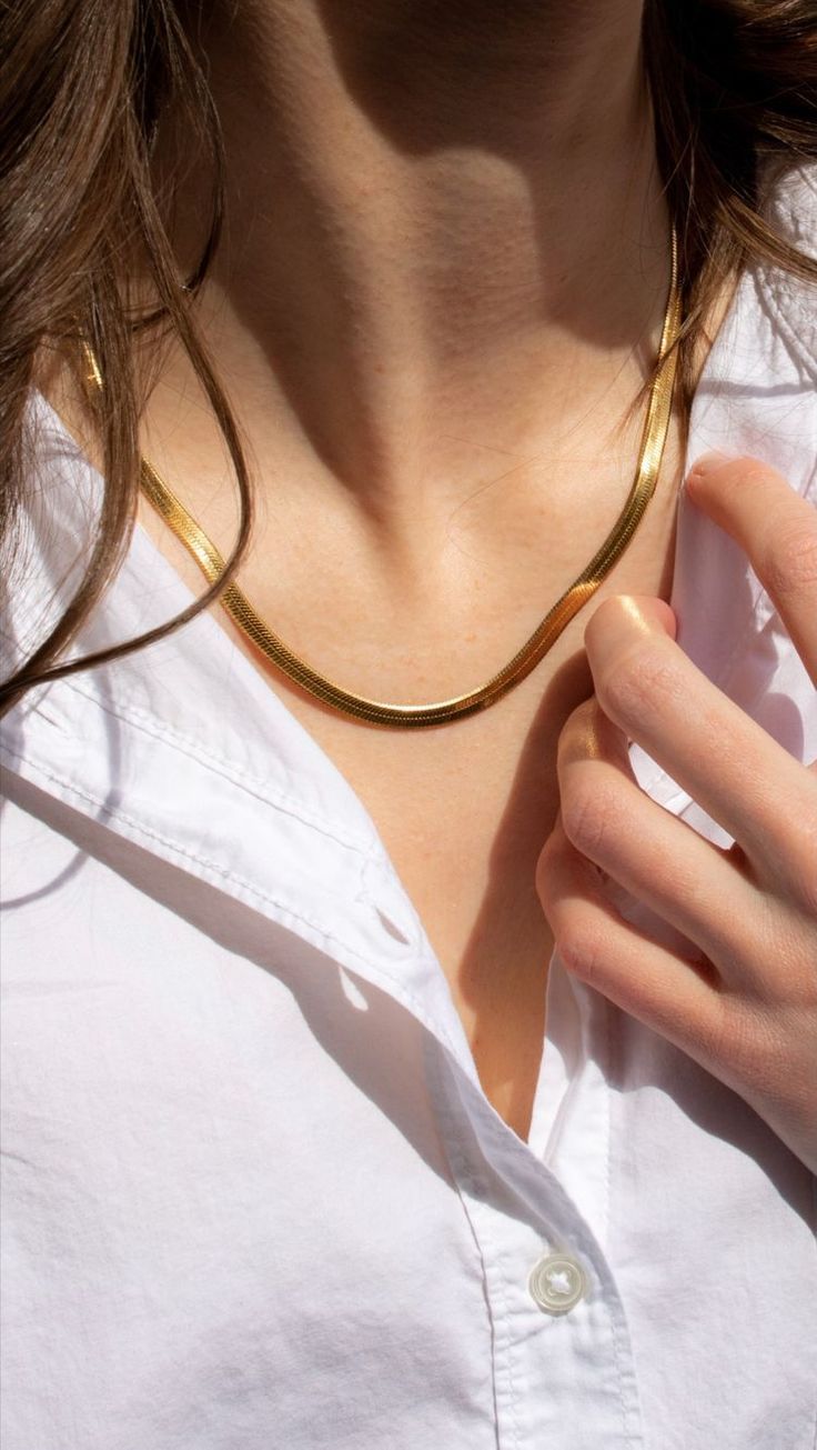Gold Regal Sleek Chain | 18K Gold Plated