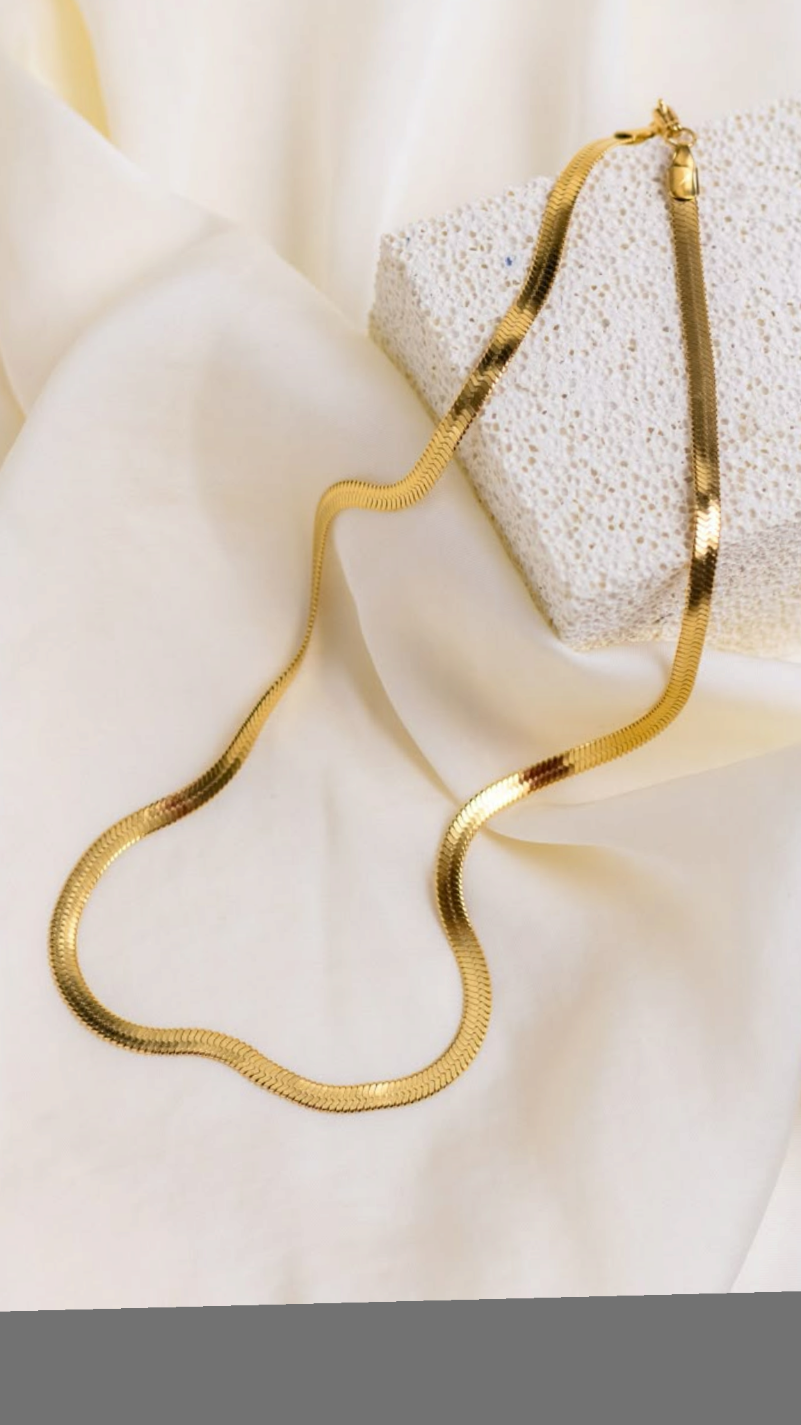 Gold Regal Sleek Chain | 18K Gold Plated