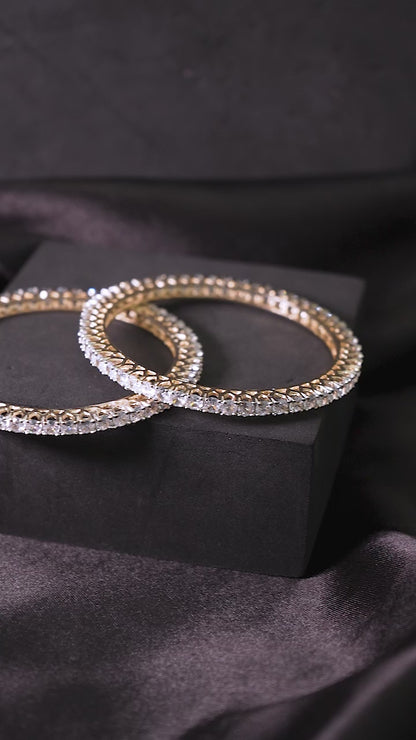 Classic Solitaire Bangles 3MM| 18k Gold Plated