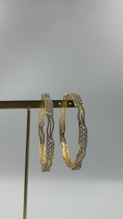 Inny Twista Zirconica Bangles
